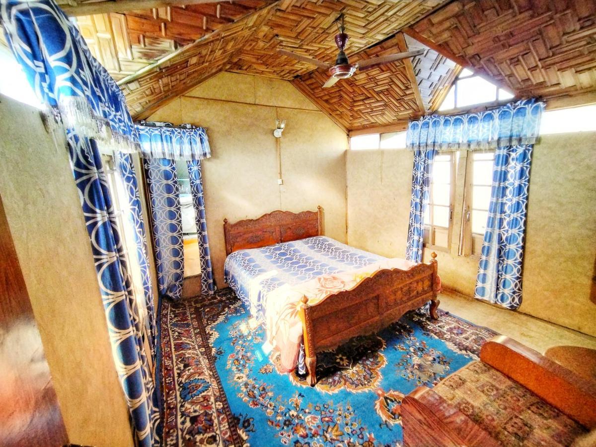 Raja'S Palace Houseboat - Kashmir Срінагар Екстер'єр фото